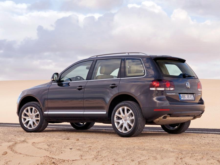  Volkswagen Touareg V10 TDi 2007 года  (фото 26 из 37)
